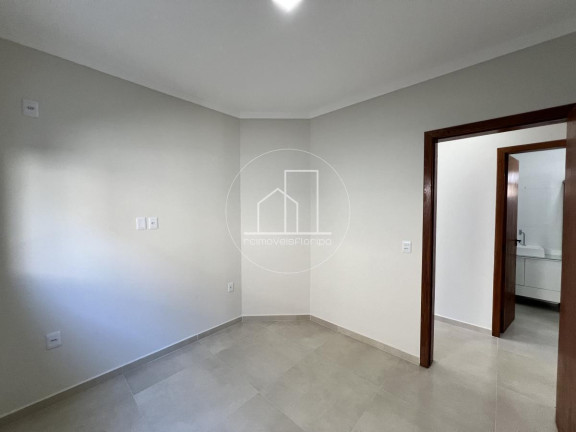 Imagem Casa com 3 Quartos à Venda, 95 m² em São João Do Rio Vermelho - Florianópolis Imagem Casa com 3 Quartos à Venda, 95 m² em São João Do Rio Vermelho - Florianópolis