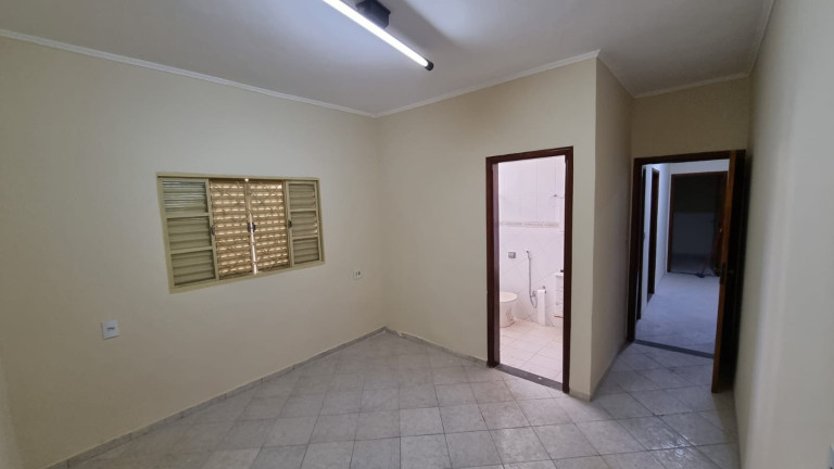 Imagem Casa com 3 Quartos à Venda, em Prolongamento Jardim Angela Rosa - Franca Imagem Casa com 3 Quartos à Venda, em Prolongamento Jardim Angela Rosa - Franca