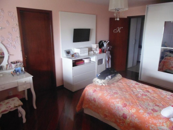 Imagem Casa com 5 Quartos à Venda, 600 m² em Glória - Macaé