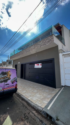 Imagem Sobrado com 3 Quartos à Venda,  em Jardim João Liporoni - Franca