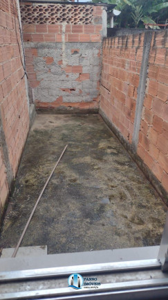 Imagem Casa com 2 Quartos à Venda, 120 m² em Saracuruna - Duque De Caxias
