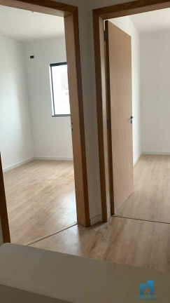 Imagem Casa com 3 Quartos à Venda, 104 m² em Uvaranas - Ponta Grossa Imagem Casa com 3 Quartos à Venda, 104 m² em Uvaranas - Ponta Grossa