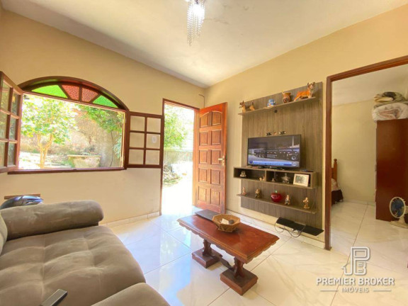 Casa com 3 Quartos à Venda, 200 m² em Barra Do Imbuí - Teresópolis