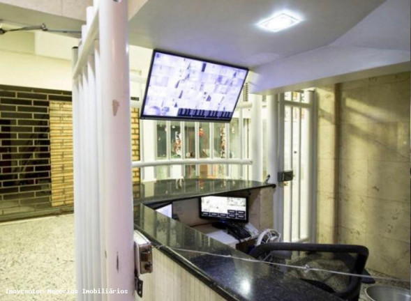 Imagem Kitnet com 1 Quarto à Venda, 35 m² em Copacabana