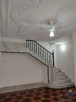 Imagem Casa com 7 Quartos à Venda, 264 m² em Barris - Salvador