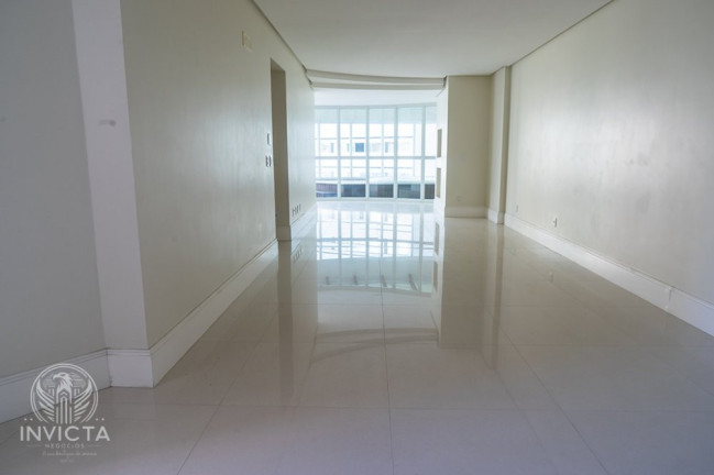 Imagem Apartamento com 3 Quartos à Venda, 254 m² em Centro - Balneário Camboriú Imagem Apartamento com 3 Quartos à Venda, 254 m² em Centro - Balneário Camboriú