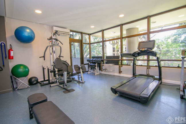 Imagem Apartamento com 3 Quartos à Venda, 243 m² em Rio Branco - Porto Alegre