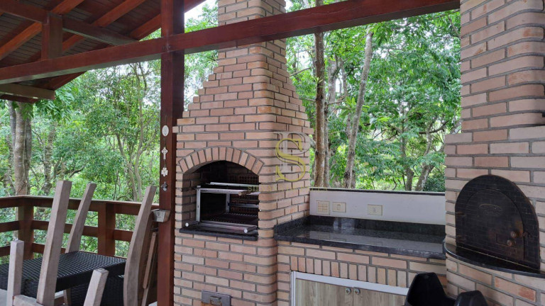 Imagem Casa com 6 Quartos à Venda, 500 m² em Serra Da Cantareira - Mairiporã Imagem Casa com 6 Quartos à Venda, 500 m² em Serra Da Cantareira - Mairiporã