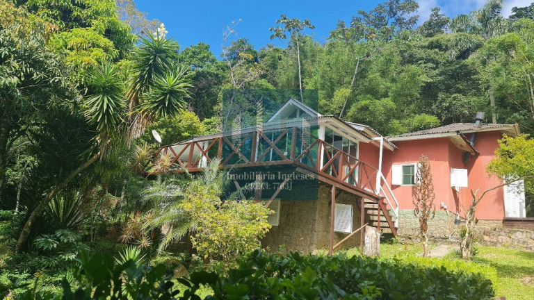 Imagem Casa com 10 Quartos à Venda, 700 m² em Lagoa Da Conceição - Florianópolis Imagem Casa com 10 Quartos à Venda, 700 m² em Lagoa Da Conceição - Florianópolis