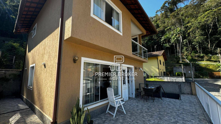 Imagem Casa com 2 Quartos à Venda, 150 m² em Quebra Frascos - Teresópolis Imagem Casa com 2 Quartos à Venda, 150 m² em Quebra Frascos - Teresópolis
