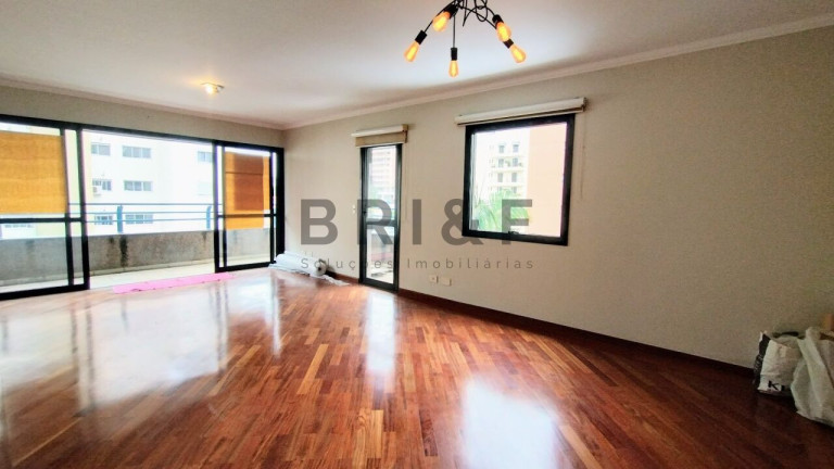 Imagem Apartamento com 3 Quartos à Venda, 136 m² em Brooklin - São Paulo Imagem Apartamento com 3 Quartos à Venda, 136 m² em Brooklin - São Paulo