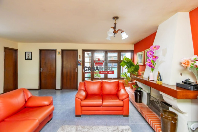 Imagem Casa com 3 Quartos à Venda, 213 m² em Jardim Das Américas - Curitiba Imagem Casa com 3 Quartos à Venda, 213 m² em Jardim Das Américas - Curitiba