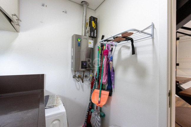 Imagem Casa com 3 Quartos à Venda, 333 m² em Teresópolis - Porto Alegre