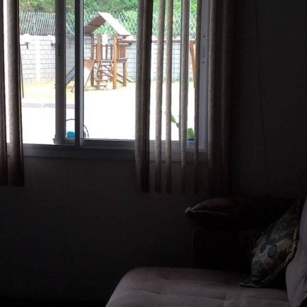 Imagem Sobrado com 3 Quartos à Venda, 100 m² em Vila Areao - Taubaté