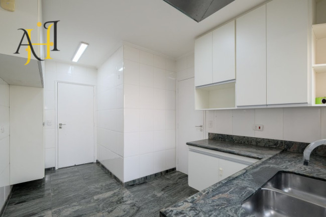 Imagem Apartamento com 3 Quartos à Venda, 215 m² em Campo Belo - São Paulo