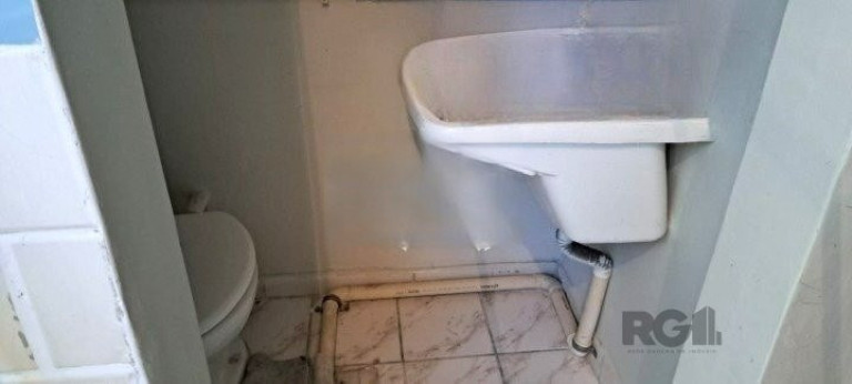Imagem Apartamento com 2 Quartos à Venda, 70 m² em Centro Histórico - Porto Alegre