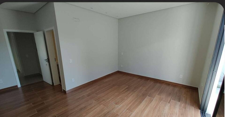 Imagem Casa de Condomínio com 3 Quartos à Venda, em Bragança Paulista Imagem Casa de Condomínio com 3 Quartos à Venda, em Bragança Paulista