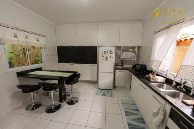 Imagem Casa com 4 Quartos à Venda, 248 m² em Parque Residencial Presidente Médici - Itu Imagem Casa com 4 Quartos à Venda, 248 m² em Parque Residencial Presidente Médici - Itu