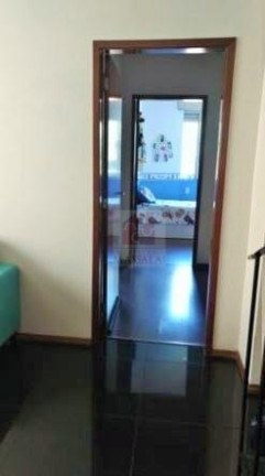 Imagem Cobertura com 2 Quartos à Venda, 132 m² em Medianeira - Porto Alegre Imagem Cobertura com 2 Quartos à Venda, 132 m² em Medianeira - Porto Alegre