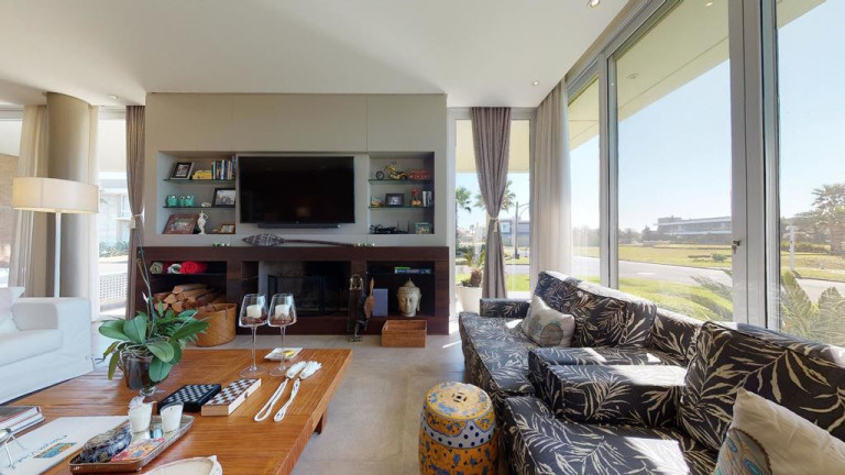 Imagem Casa de Condomínio com 4 Quartos à Venda, 460 m² em Xangri-lá - Xangri-lá