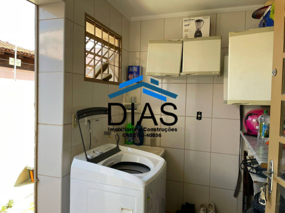 Imagem Casa com 2 Quartos à Venda, 345 m² em Centro - Araraquara Imagem Casa com 2 Quartos à Venda, 345 m² em Centro - Araraquara