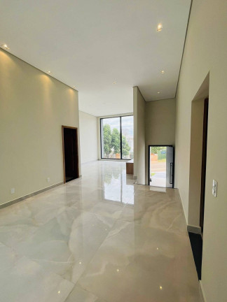 Casa com 3 Quartos à Venda, 200 m² em Condomínio Campos Do Conde - Bragança Paulista