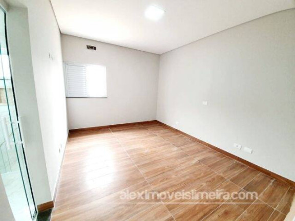 Imagem Casa de Condomínio com 3 Quartos à Venda, em Limeira Imagem Casa de Condomínio com 3 Quartos à Venda, em Limeira