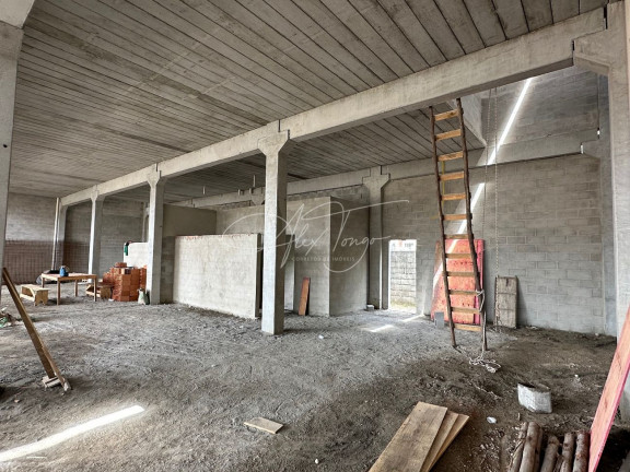 Imagem Imóvel Comercial para Alugar, 660 m² em Morada De Laranjeiras - Serra Imagem Imóvel Comercial para Alugar, 660 m² em Morada De Laranjeiras - Serra