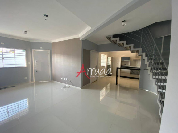 Imagem Sobrado com 3 Quartos à Venda, 162 m² em Centro - Cascavel