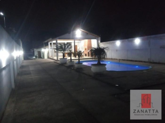 Imagem Casa com 3 Quartos à Venda, 250 m² em Centro - Esteio