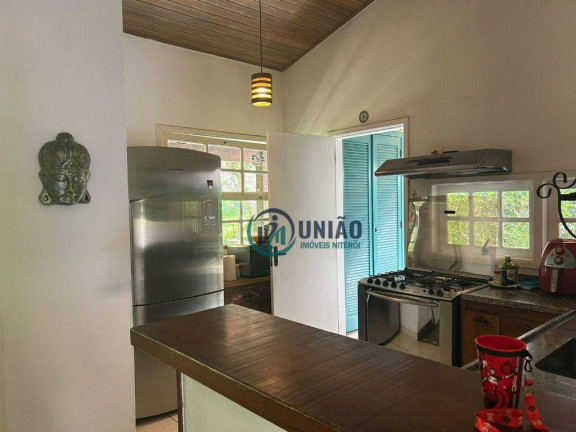 Imagem Casa com 3 Quartos à Venda, 300 m² em Itaipu - Niterói