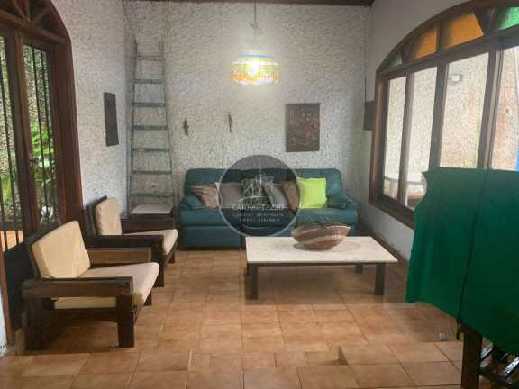 Imagem Casa com 3 Quartos à Venda, 310 m² em Centro - Mongaguá