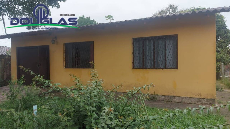 Casa com 2 Quartos à Venda,  em Viamão