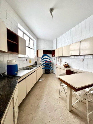 Imagem Imóvel com 3 Quartos à Venda, 197 m² em Pituba - Salvador