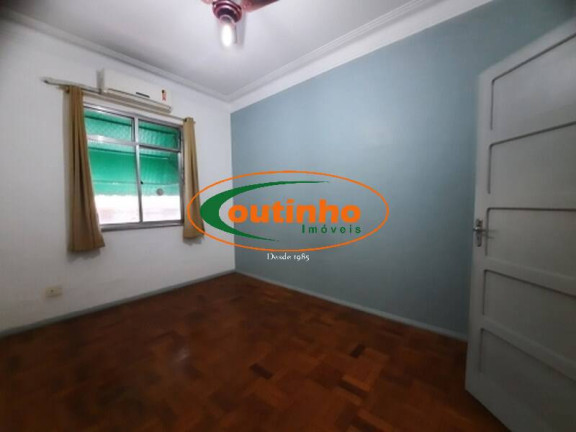 Imagem Casa com 2 Quartos à Venda, 142 m² em Estácio - Rio De Janeiro