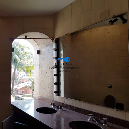 Imagem Casa com 3 Quartos à Venda, 330 m² em Barueri