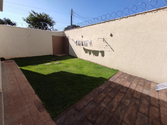 Imagem Imóvel com
3 Quartos à Venda, 170 m² em
Chacara Sao Pedro -
Aparecida De Goiania Imagem Imóvel com
3 Quartos à Venda, 170 m² em
Chacara Sao Pedro -
Aparecida De Goiania