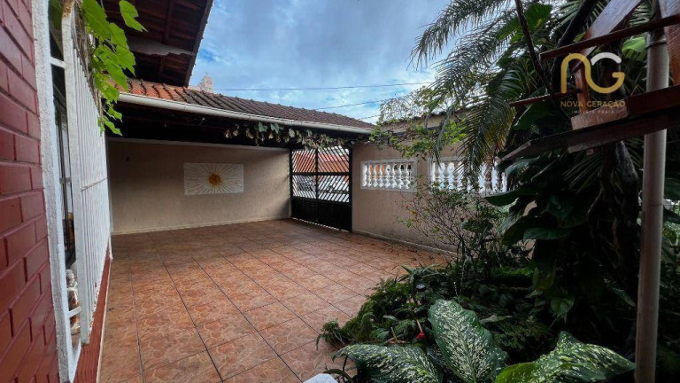 Imagem Casa com 3 Quartos à Venda, 185 m² em Vila Assunção - Praia Grande Imagem Casa com 3 Quartos à Venda, 185 m² em Vila Assunção - Praia Grande