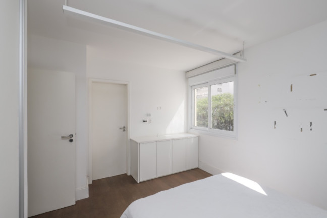 Imagem Apartamento com 3 Quartos à Venda, 230 m² em Cerqueira César - São Paulo Imagem Apartamento com 3 Quartos à Venda, 230 m² em Cerqueira César - São Paulo