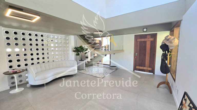 Imagem Casa de Condomínio com 4 Quartos à Venda, 252 m² em Alphaville - Santana De Parnaíba