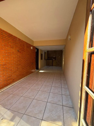 Imagem Casa com 3 Quartos à Venda, 166 m² em Medianeira - Porto Alegre