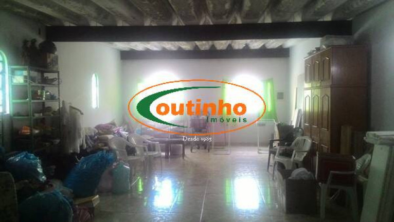 Imagem Casa com 4 Quartos à Venda, 207 m² em Andaraí - Rio De Janeiro Imagem Casa com 4 Quartos à Venda, 207 m² em Andaraí - Rio De Janeiro