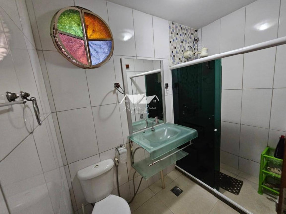 Imagem Casa com 3 Quartos à Venda, 134 m² em Olaria - Rio De Janeiro Imagem Casa com 3 Quartos à Venda, 134 m² em Olaria - Rio De Janeiro