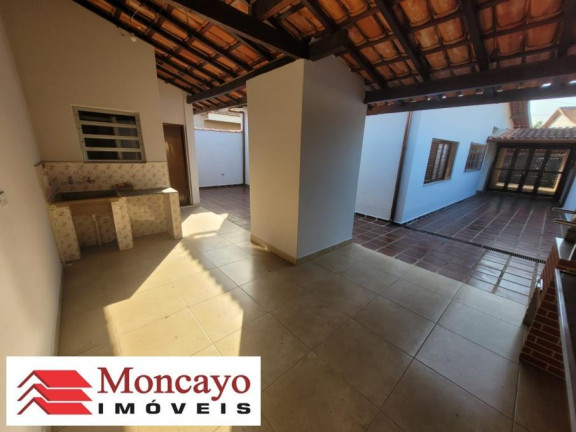 Imagem Casa com 3 Quartos à Venda, 250 m² em Praia Das Palmeiras - Caraguatatuba