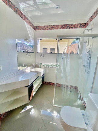 Imagem Casa com 3 Quartos à Venda, 820 m² em Arujázinho I, Ii E Iii - Arujá