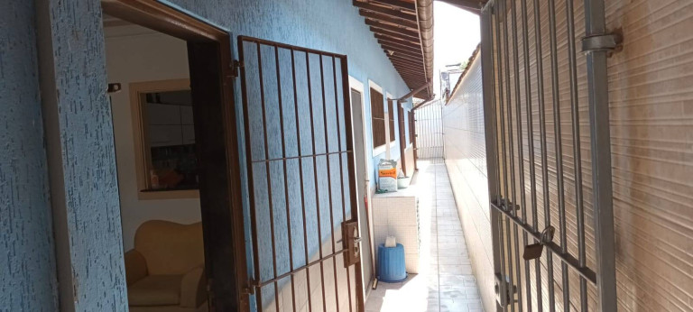 Imagem Casa com 2 Quartos à Venda, em Real - Praia Grande Imagem Casa com 2 Quartos à Venda, em Real - Praia Grande