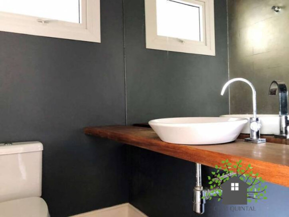 Imagem Casa com 4 Quartos à Venda, 493 m² em Carapicuíba Imagem Casa com 4 Quartos à Venda, 493 m² em Carapicuíba