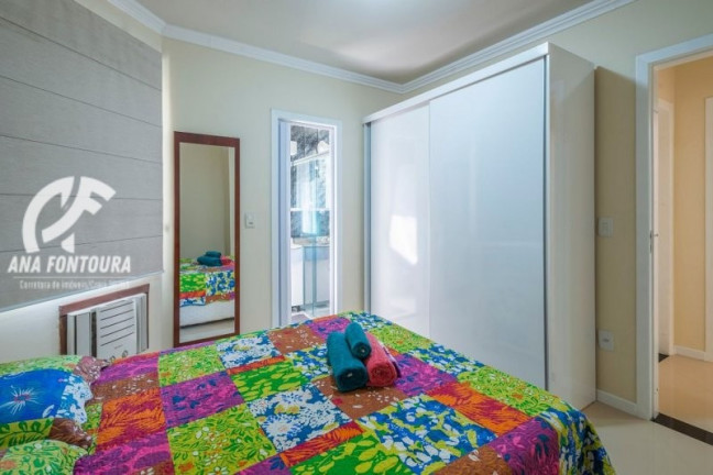 Imagem Apartamento com 2 Quartos à Venda, 76 m² em Centro - Balneário Camboriú Imagem Apartamento com 2 Quartos à Venda, 76 m² em Centro - Balneário Camboriú