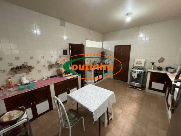 Imagem Casa com 5 Quartos à Venda, 420 m² em Tijuca - Rio De Janeiro