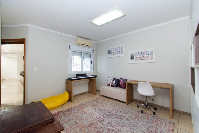 Imagem Casa com 4 Quartos à Venda, 250 m² em São José - Canoas